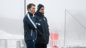 NY FYSIOTERAPEUT: Erik Moen t.h tar over som fysioterapeut i Stabæk etter Fredrik Birkemo. 