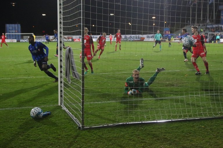 44477879_2201714706506421_5441784556862570496_n (2)